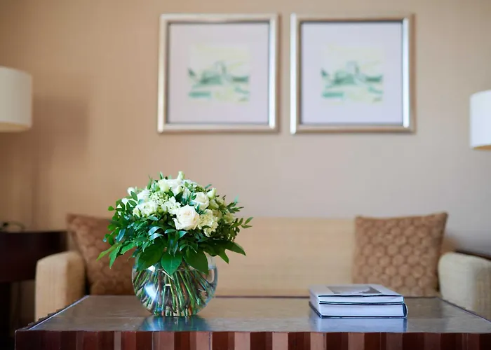 Royal Executive Junior Suite