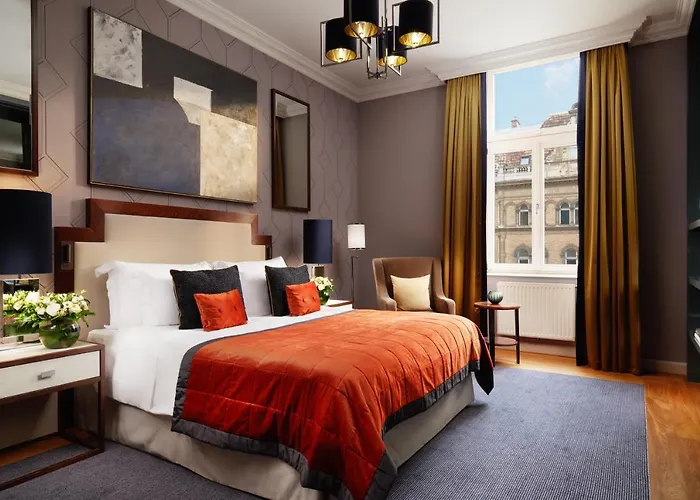 Royal Executive Suite